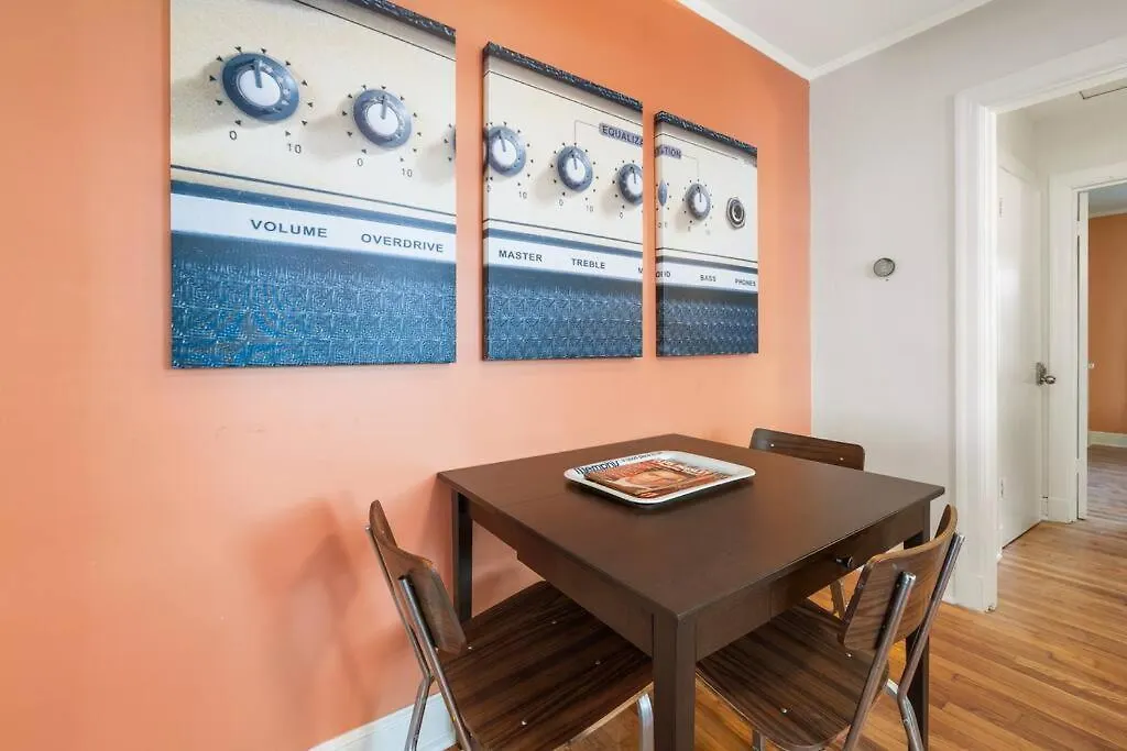 Retro 1Br For 4 With King Bed Near Zoo And Liberty Bowl Lägenhet Memphis